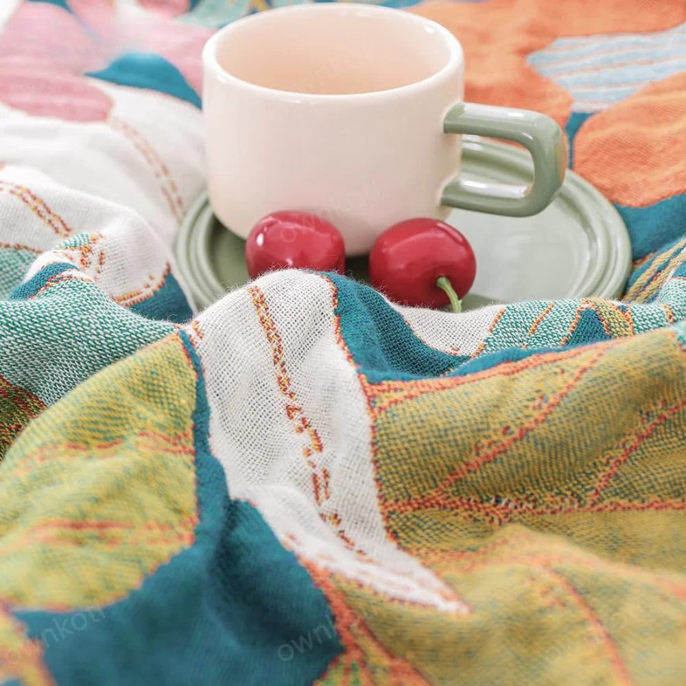 Garden-Inspired Cotton Gauze Blanket – All-Season Softness and Elegance 3