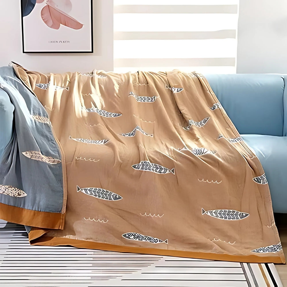 Reversible Cotton Gauze Throw Blanket with Golden Fish Design – Soft, Breathable, All-Season Comfort 3