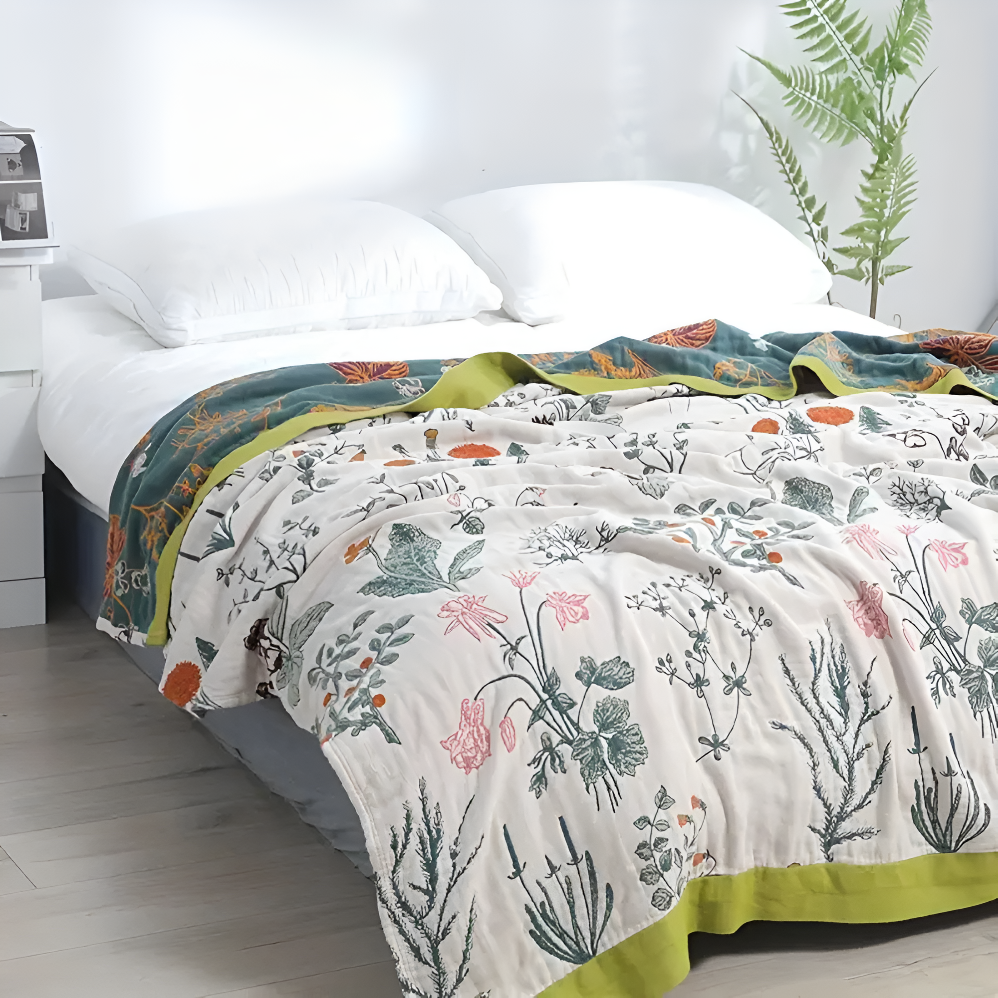 Farmhouse Floral Cotton Gauze Blanket – Lightweight and Reversible Design 0