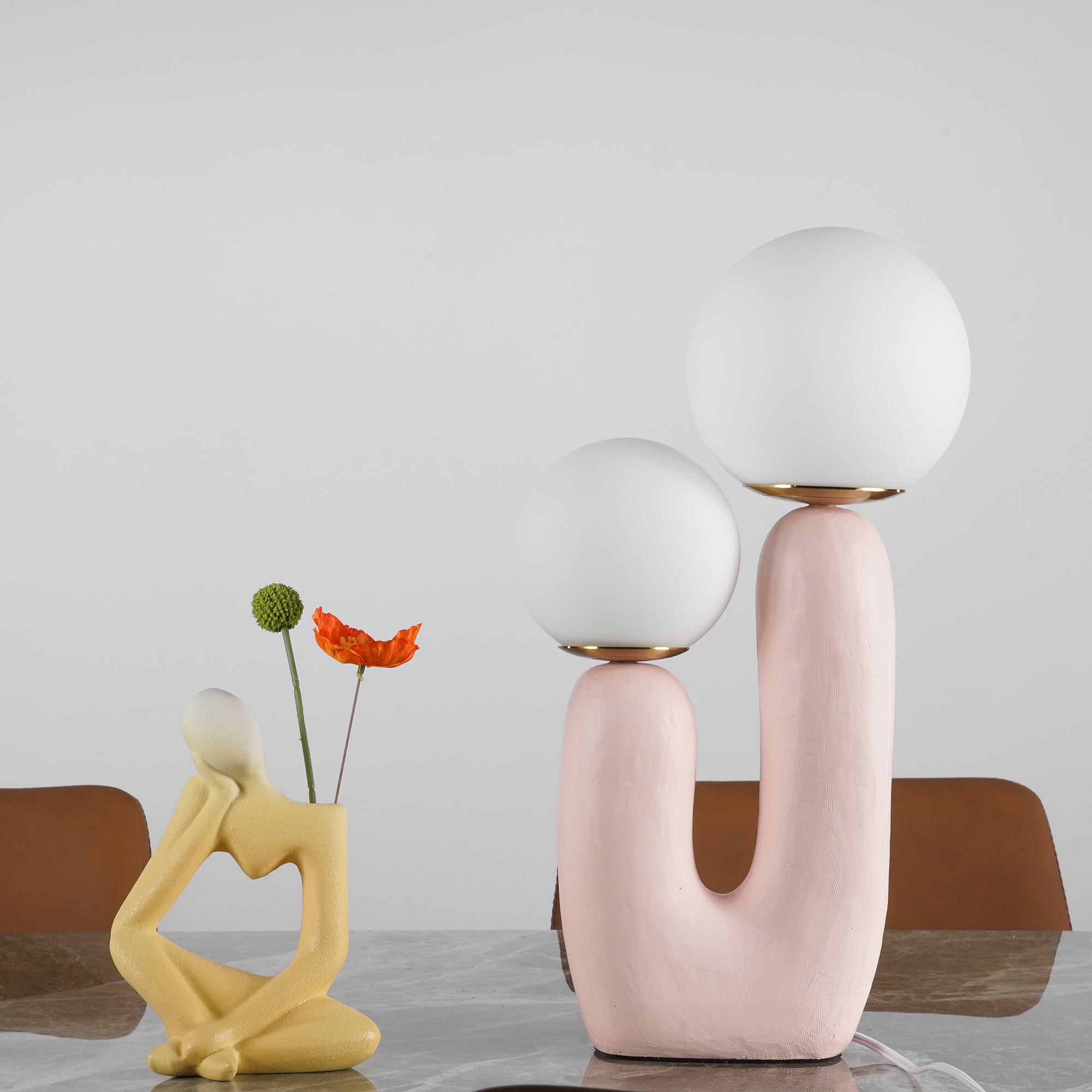 Arden Resin Table Lamp – Nordic Style Illumination