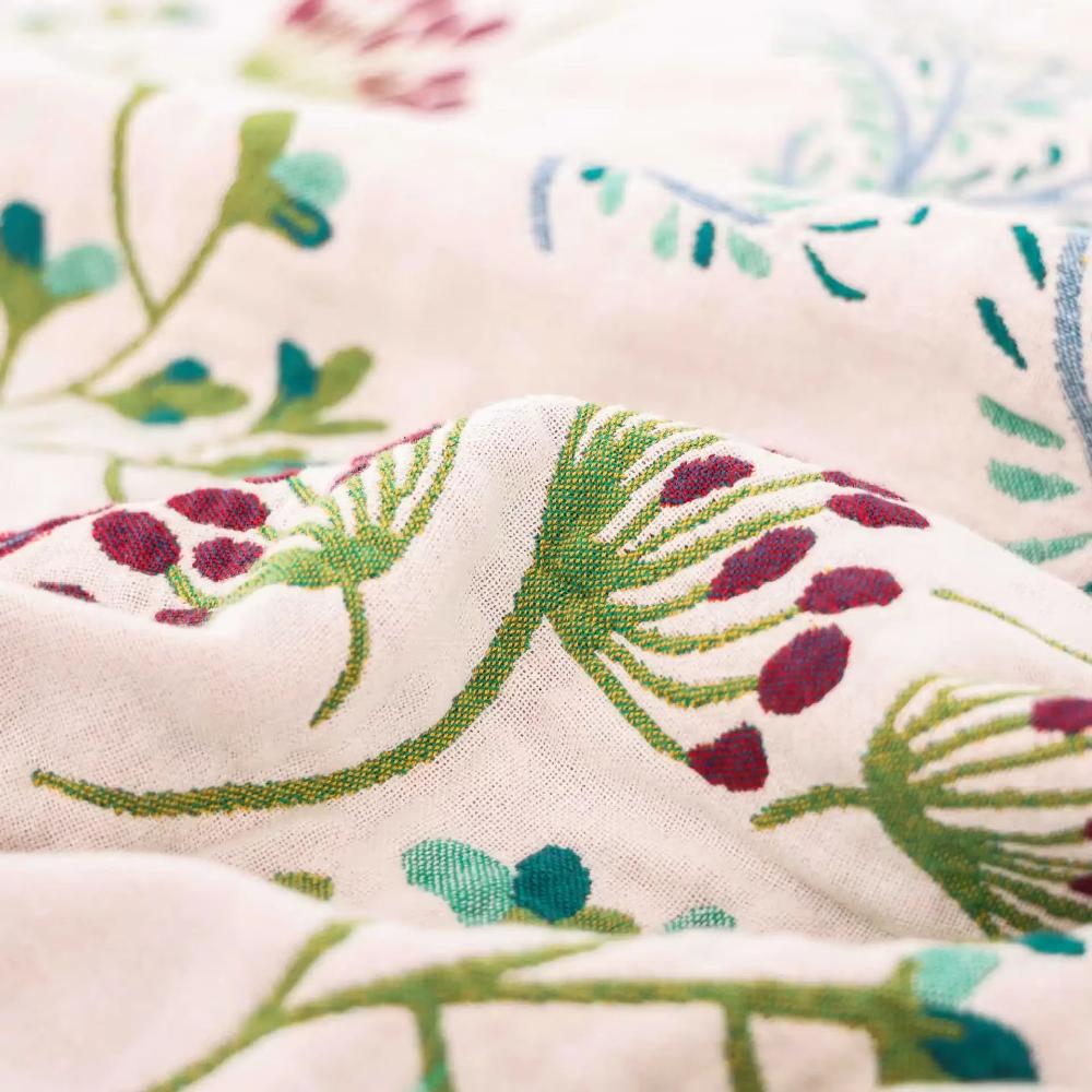 Organic Cotton Throw Blanket – Soft 4-Layer Gauze for Indoor and Outdoor Use, Eco-Friendly Comfort 3