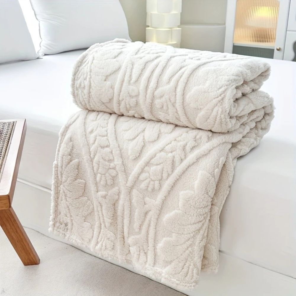 Paris Weave Jacquard Fleece Blanket – Soft Microfiber Plush Blanket for Cozy Layering and Versatile Use 9