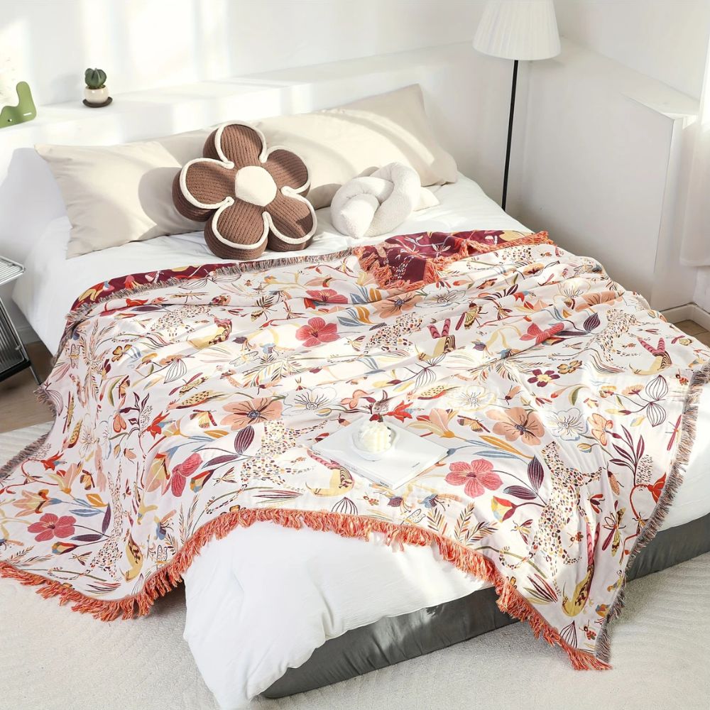 Reversible Cotton Throw Blanket with Jungle Prints and Rich Red Contrast – Lightweight 200x230cm for Home and Travel 1