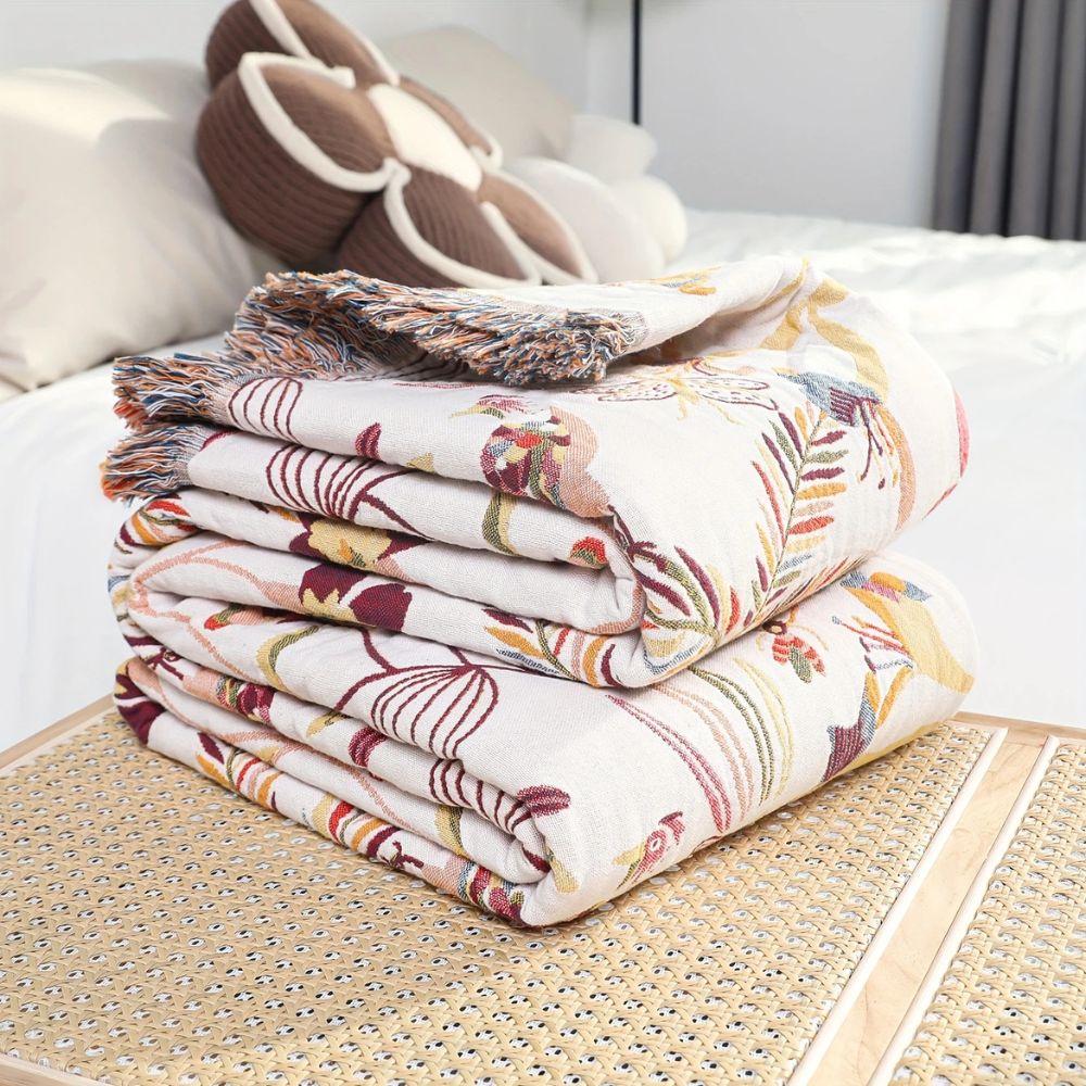Reversible Cotton Throw Blanket with Jungle Prints and Rich Red Contrast – Lightweight 200x230cm for Home and Travel 2