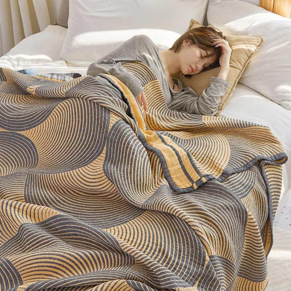 Reversible Muslin Cotton Blanket – Lightweight 4-Layer Quilt for All Seasons, Soft and Breathable Design 6
